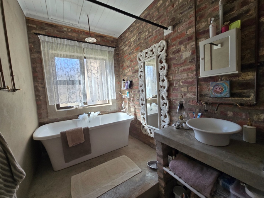 4 Bedroom Property for Sale in Viljoenskroon Rural Free State